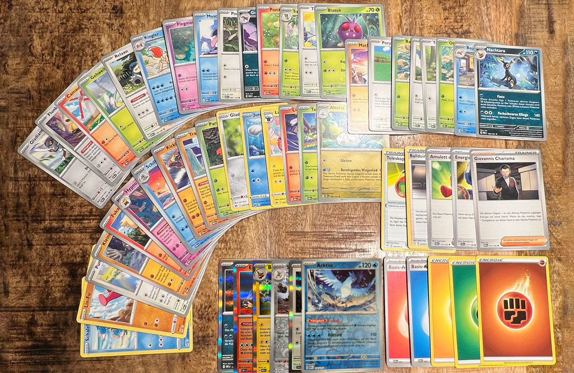 100 Pokemon Karten - Deutsch + RH/HOLO